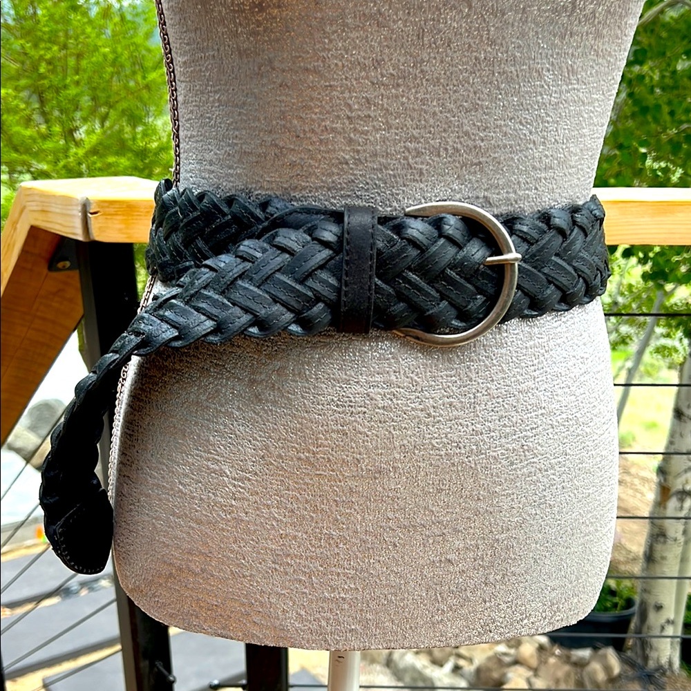 Adjustable Braided black leather belt Medium